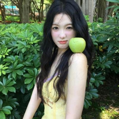 我靠情敌吹牛发家